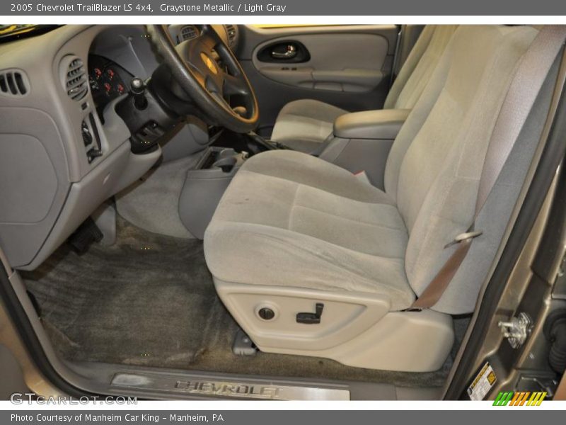 Graystone Metallic / Light Gray 2005 Chevrolet TrailBlazer LS 4x4