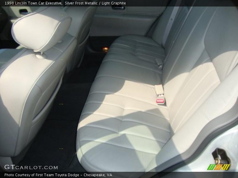 Silver Frost Metallic / Light Graphite 1998 Lincoln Town Car Executive