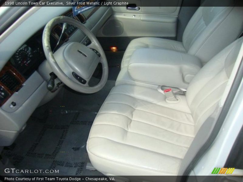 Silver Frost Metallic / Light Graphite 1998 Lincoln Town Car Executive