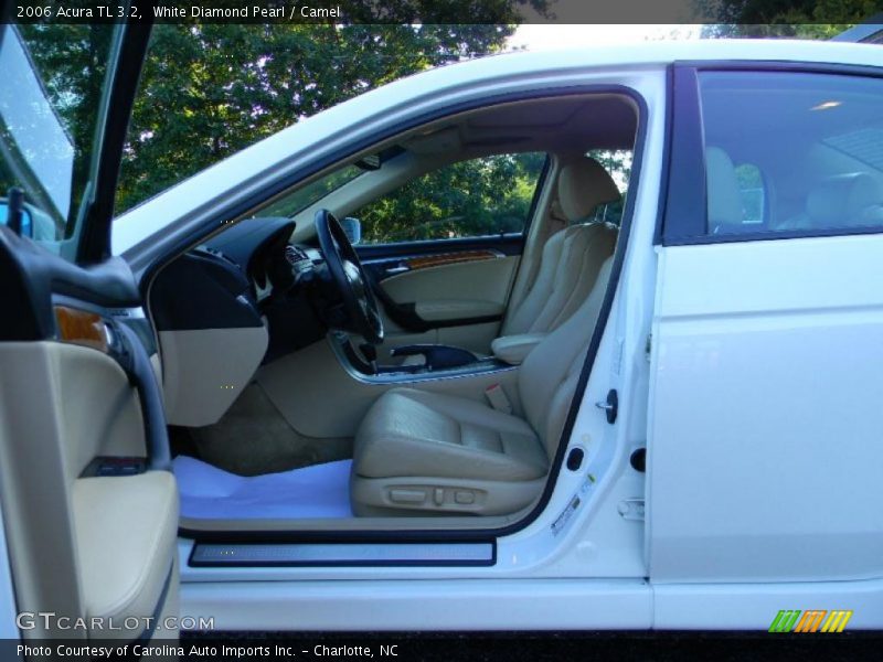 White Diamond Pearl / Camel 2006 Acura TL 3.2