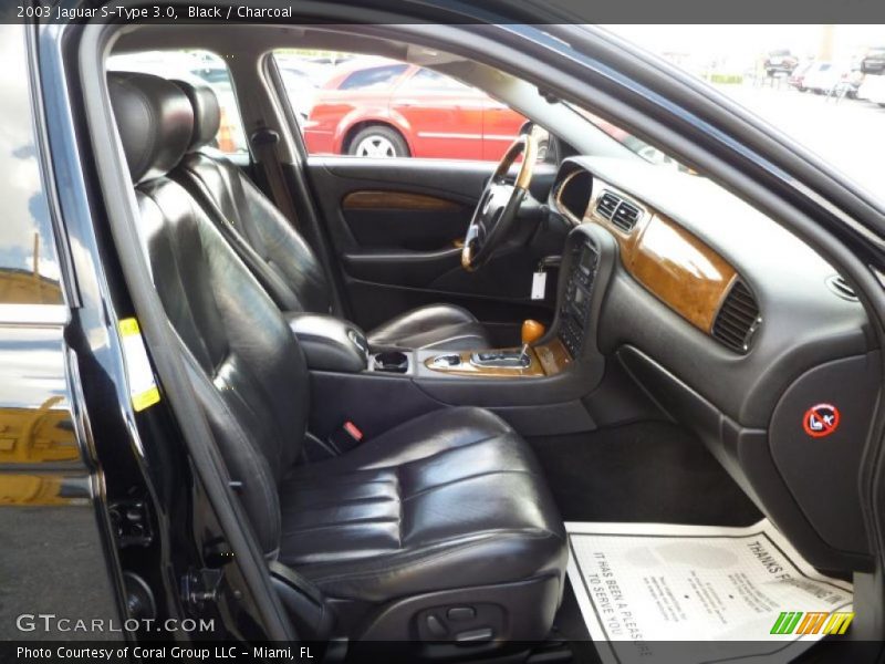 Black / Charcoal 2003 Jaguar S-Type 3.0