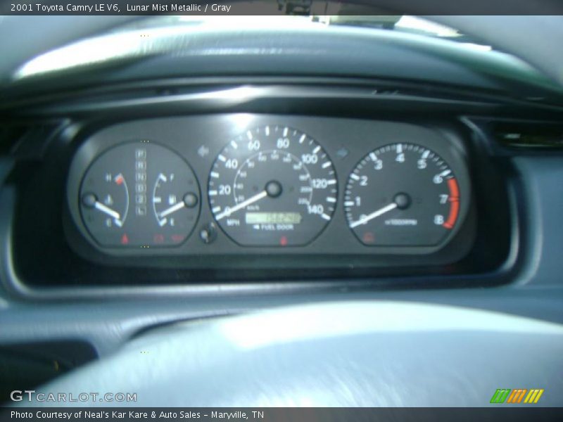 Lunar Mist Metallic / Gray 2001 Toyota Camry LE V6