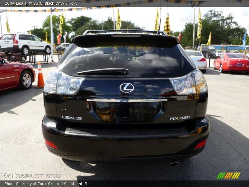 Black Onyx / Ivory 2004 Lexus RX 330