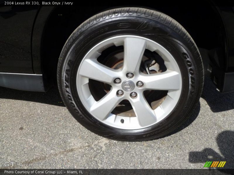 Black Onyx / Ivory 2004 Lexus RX 330