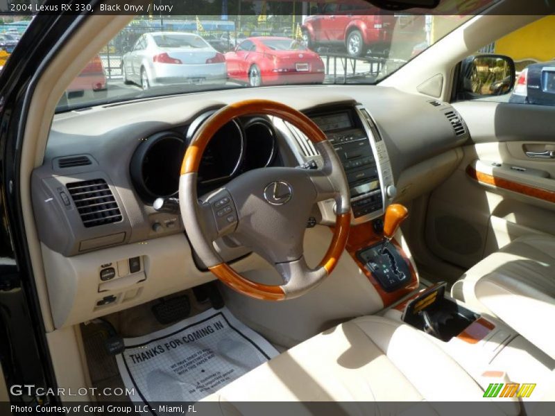 Black Onyx / Ivory 2004 Lexus RX 330