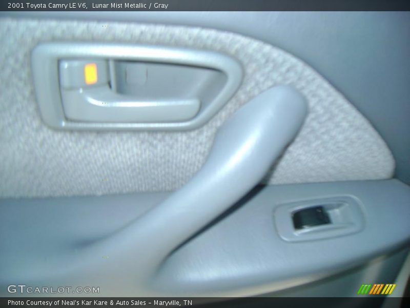Lunar Mist Metallic / Gray 2001 Toyota Camry LE V6