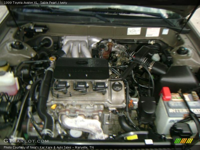 Sable Pearl / Ivory 1999 Toyota Avalon XL