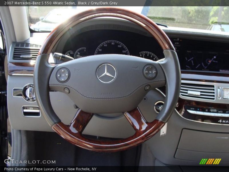 Black / Grey/Dark Grey 2007 Mercedes-Benz S 550 4Matic Sedan