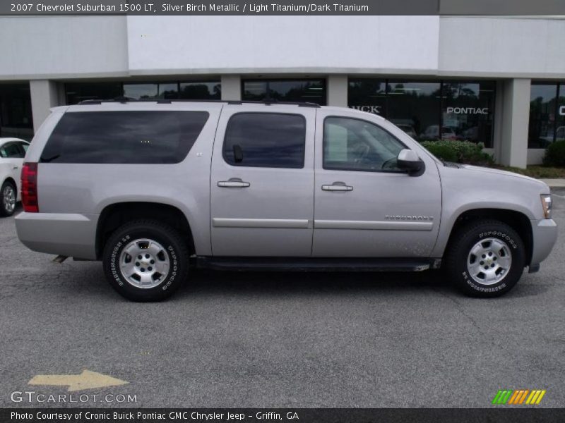 Silver Birch Metallic / Light Titanium/Dark Titanium 2007 Chevrolet Suburban 1500 LT