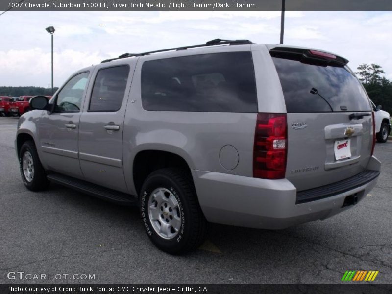 Silver Birch Metallic / Light Titanium/Dark Titanium 2007 Chevrolet Suburban 1500 LT