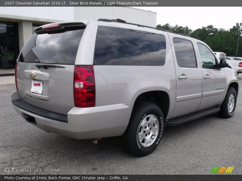 Silver Birch Metallic / Light Titanium/Dark Titanium 2007 Chevrolet Suburban 1500 LT