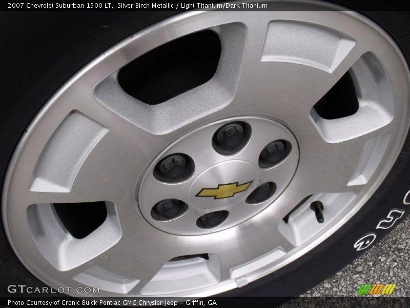 Silver Birch Metallic / Light Titanium/Dark Titanium 2007 Chevrolet Suburban 1500 LT