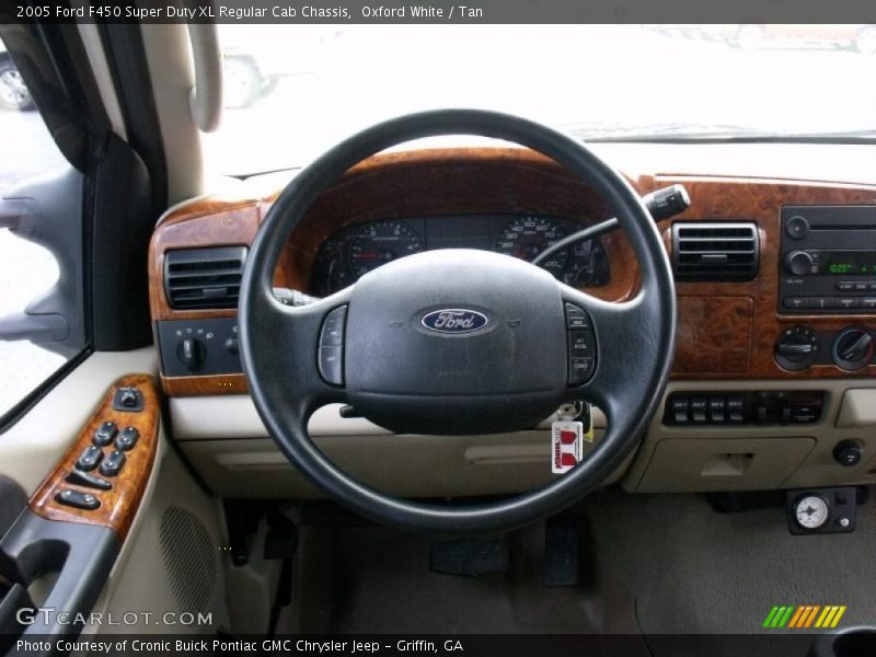 Oxford White / Tan 2005 Ford F450 Super Duty XL Regular Cab Chassis