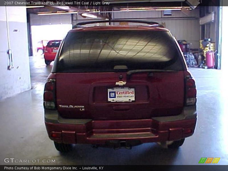 Red Jewel Tint Coat / Light Gray 2007 Chevrolet TrailBlazer LS