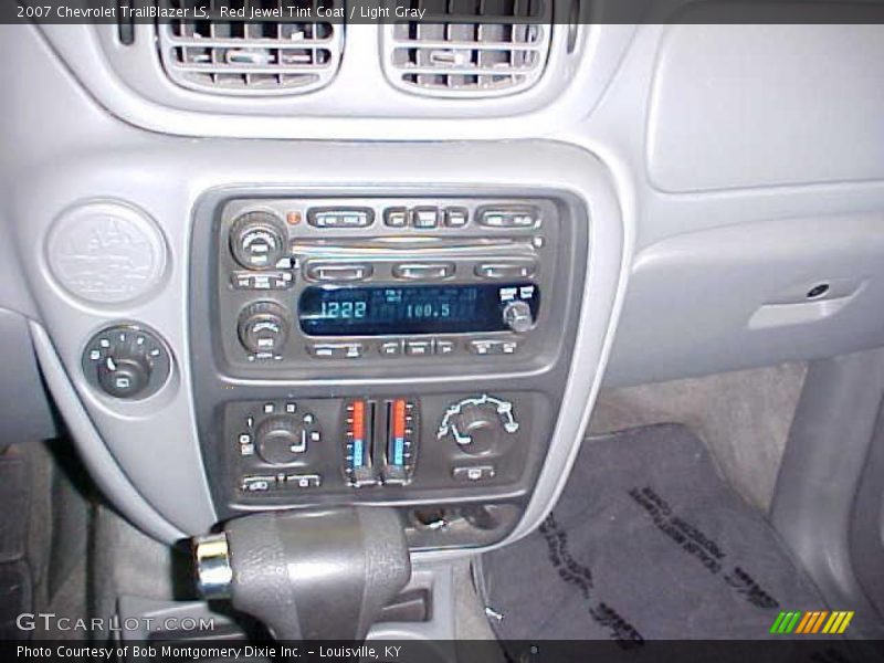Red Jewel Tint Coat / Light Gray 2007 Chevrolet TrailBlazer LS