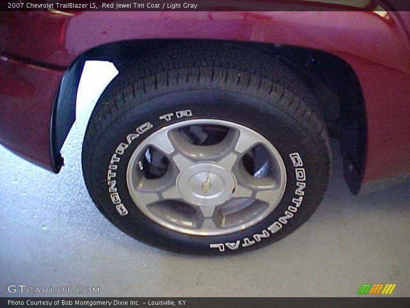 Red Jewel Tint Coat / Light Gray 2007 Chevrolet TrailBlazer LS