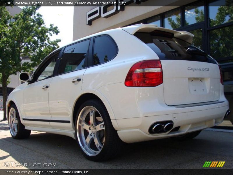 Sand White / Black w/ Alcantara Seat Inlay 2008 Porsche Cayenne GTS
