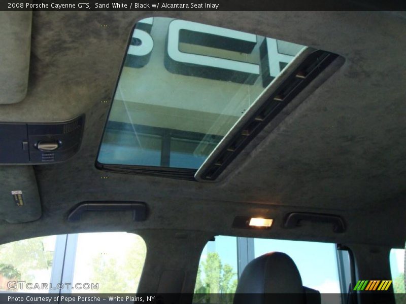Sand White / Black w/ Alcantara Seat Inlay 2008 Porsche Cayenne GTS