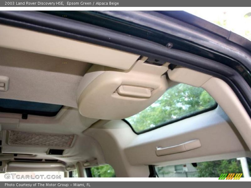 Epsom Green / Alpaca Beige 2003 Land Rover Discovery HSE