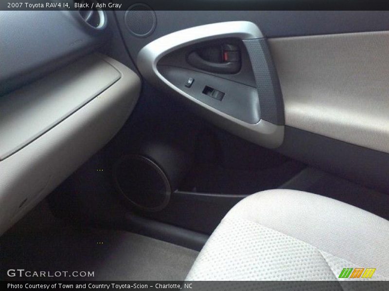 Black / Ash Gray 2007 Toyota RAV4 I4