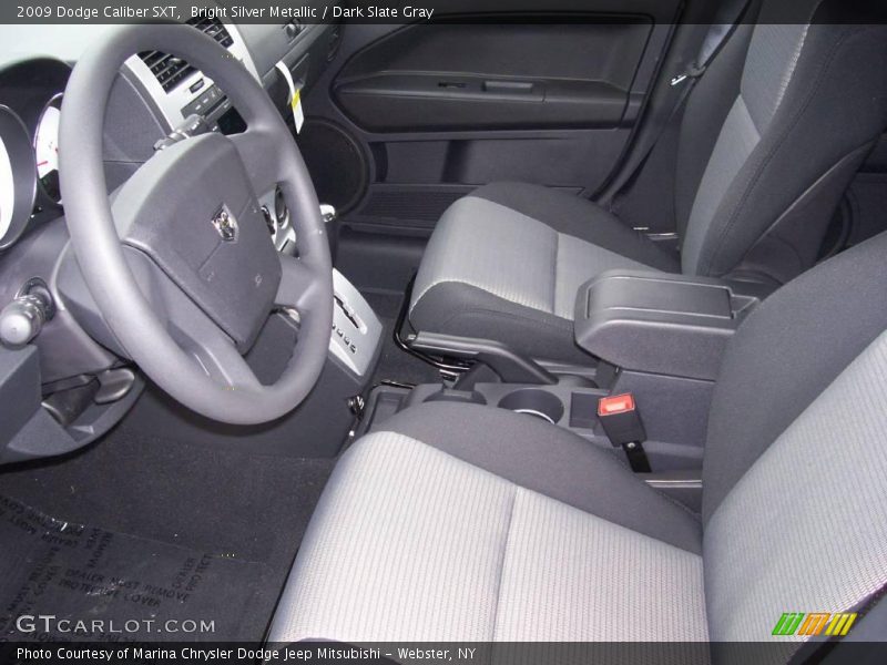 Bright Silver Metallic / Dark Slate Gray 2009 Dodge Caliber SXT