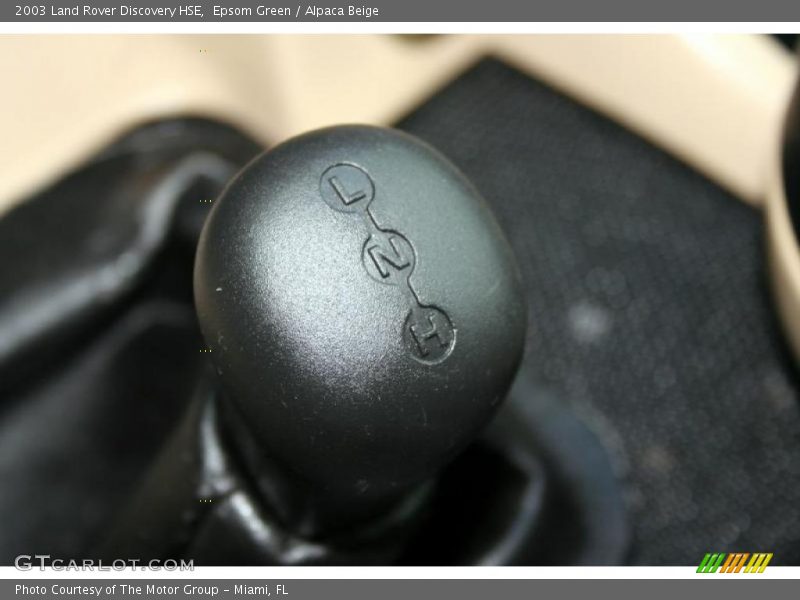 Epsom Green / Alpaca Beige 2003 Land Rover Discovery HSE
