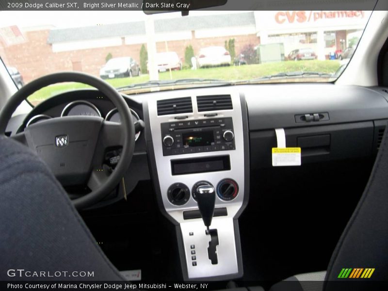 Bright Silver Metallic / Dark Slate Gray 2009 Dodge Caliber SXT