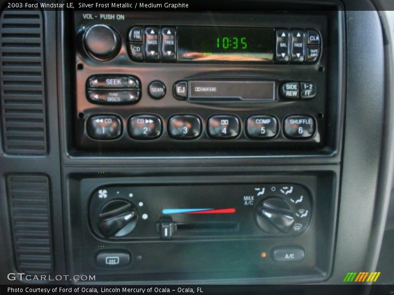 Silver Frost Metallic / Medium Graphite 2003 Ford Windstar LE
