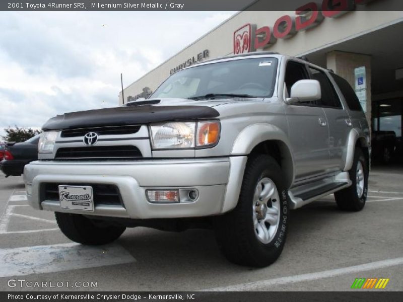 Millennium Silver Metallic / Gray 2001 Toyota 4Runner SR5
