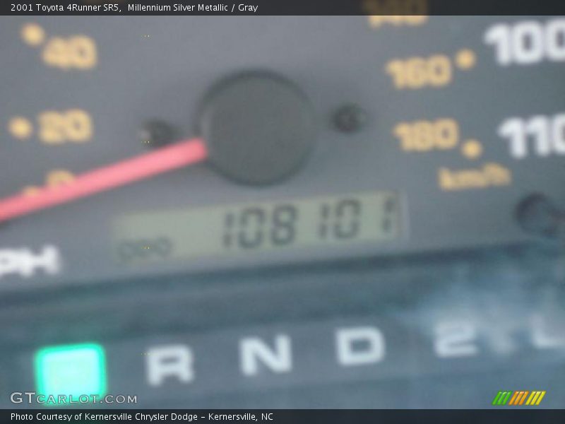 Millennium Silver Metallic / Gray 2001 Toyota 4Runner SR5