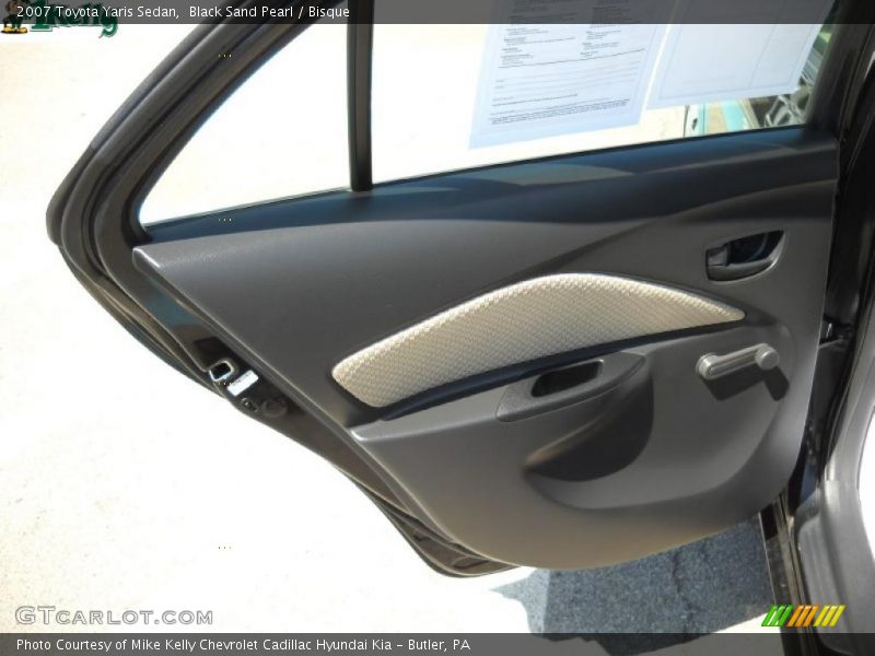Black Sand Pearl / Bisque 2007 Toyota Yaris Sedan
