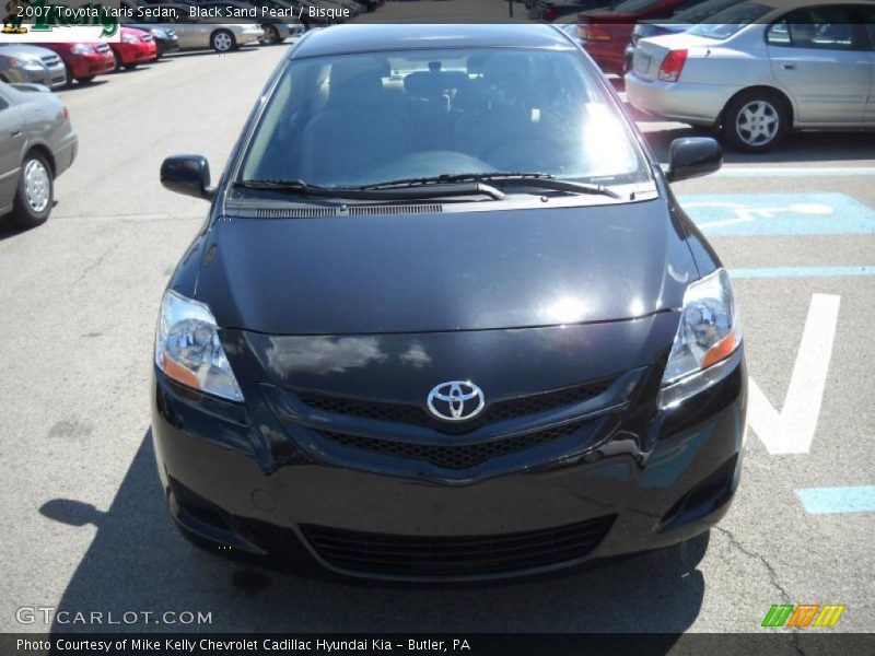 Black Sand Pearl / Bisque 2007 Toyota Yaris Sedan