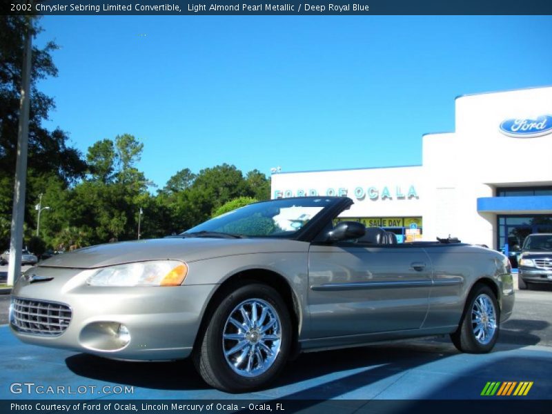 Light Almond Pearl Metallic / Deep Royal Blue 2002 Chrysler Sebring Limited Convertible