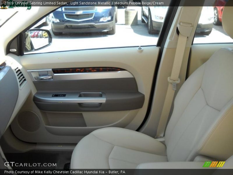 Light Sandstone Metallic / Medium Pebble Beige/Cream 2009 Chrysler Sebring Limited Sedan