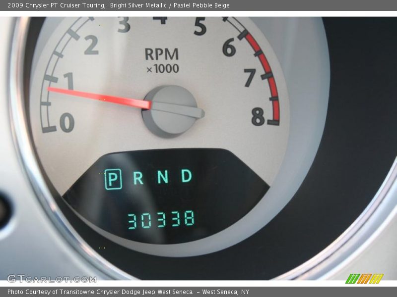 Bright Silver Metallic / Pastel Pebble Beige 2009 Chrysler PT Cruiser Touring