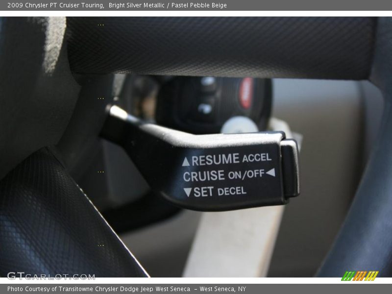 Bright Silver Metallic / Pastel Pebble Beige 2009 Chrysler PT Cruiser Touring