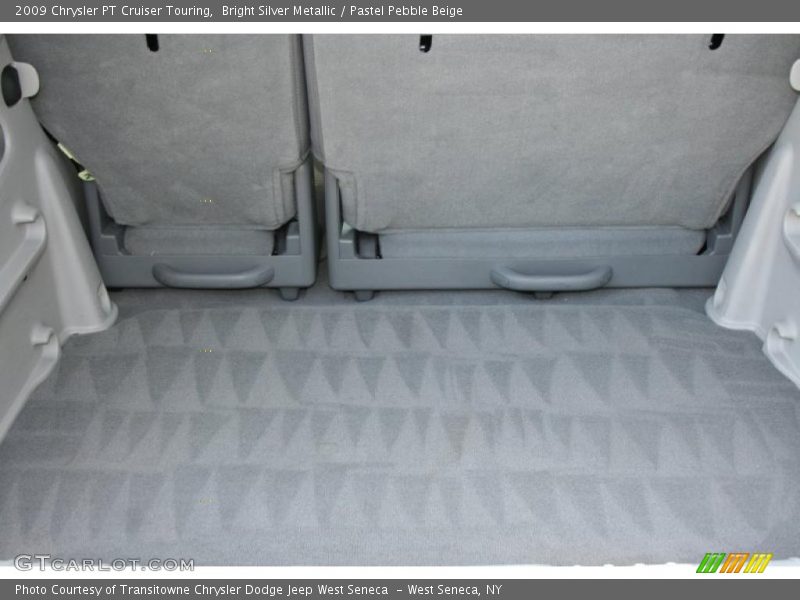 Bright Silver Metallic / Pastel Pebble Beige 2009 Chrysler PT Cruiser Touring