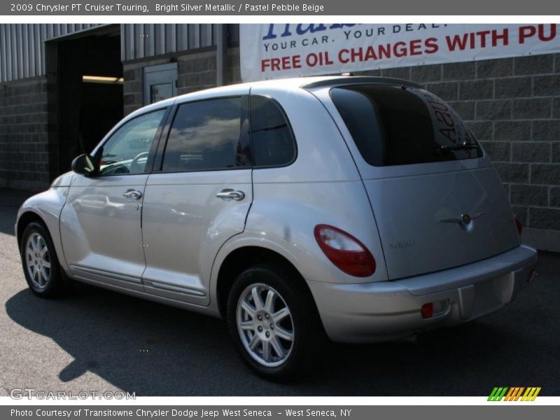 Bright Silver Metallic / Pastel Pebble Beige 2009 Chrysler PT Cruiser Touring