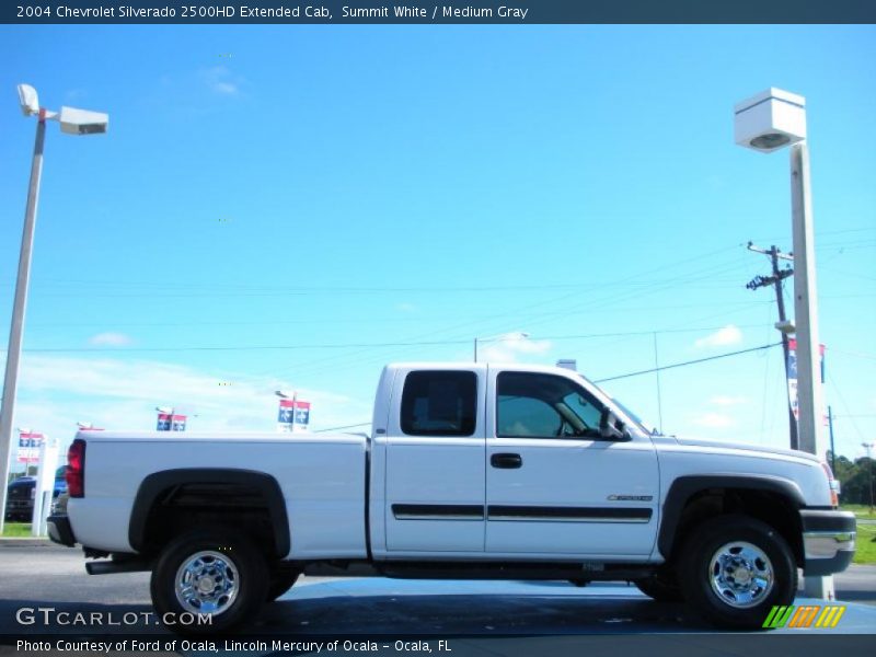 Summit White / Medium Gray 2004 Chevrolet Silverado 2500HD Extended Cab