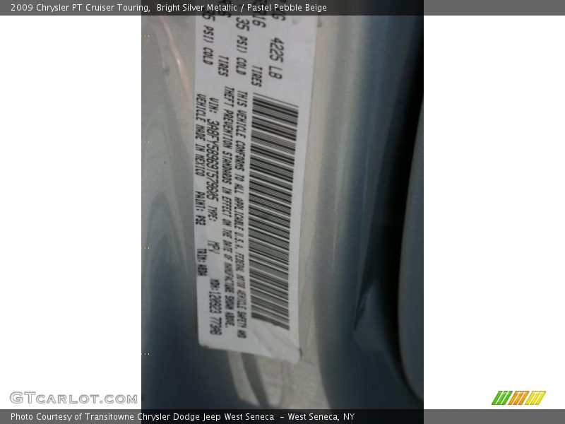 Bright Silver Metallic / Pastel Pebble Beige 2009 Chrysler PT Cruiser Touring