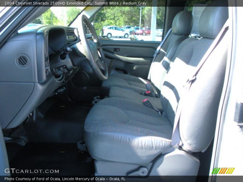 Summit White / Medium Gray 2004 Chevrolet Silverado 2500HD Extended Cab