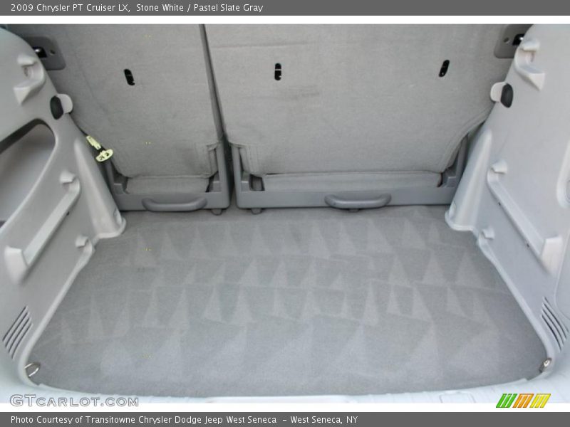Stone White / Pastel Slate Gray 2009 Chrysler PT Cruiser LX