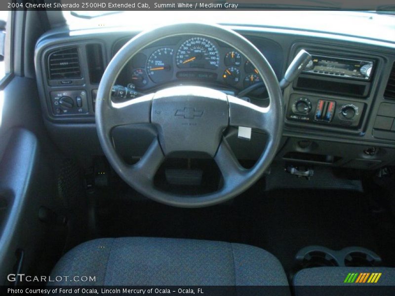 Summit White / Medium Gray 2004 Chevrolet Silverado 2500HD Extended Cab