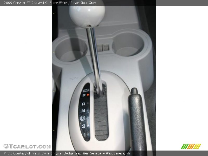 Stone White / Pastel Slate Gray 2009 Chrysler PT Cruiser LX