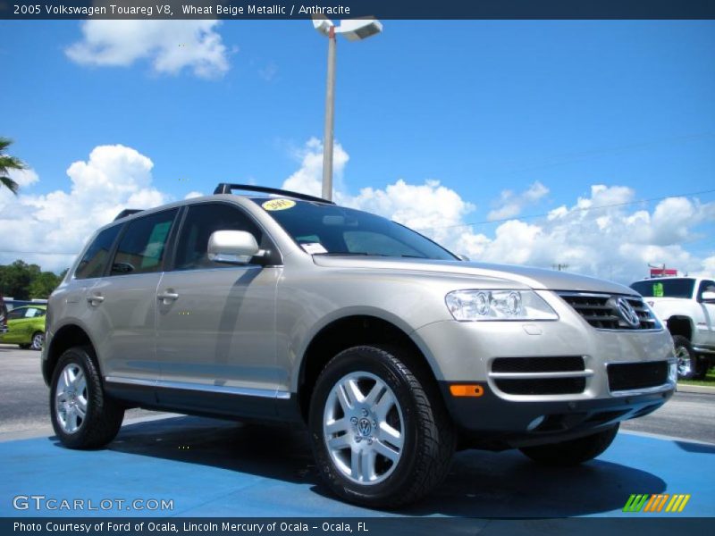 Wheat Beige Metallic / Anthracite 2005 Volkswagen Touareg V8