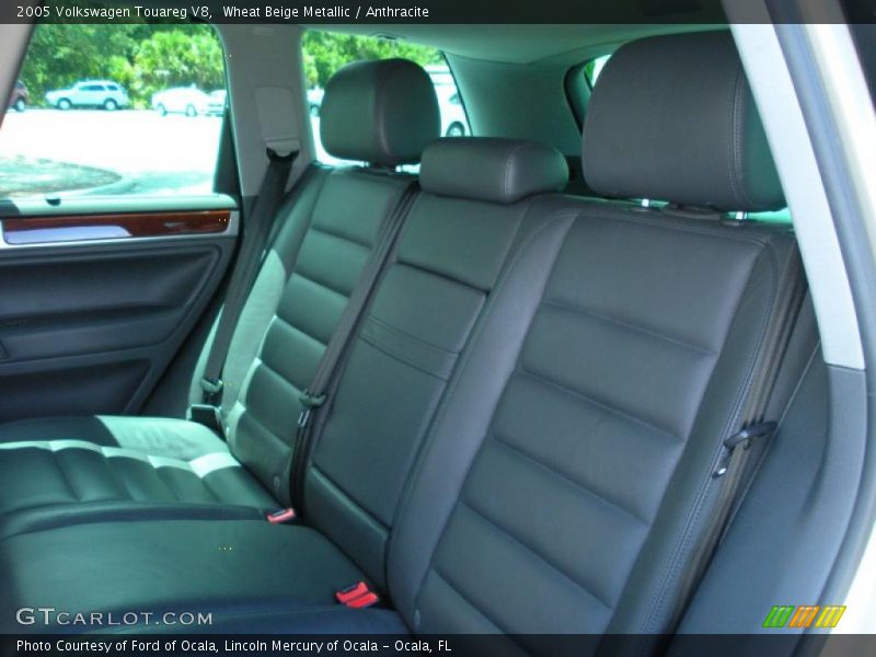 Wheat Beige Metallic / Anthracite 2005 Volkswagen Touareg V8