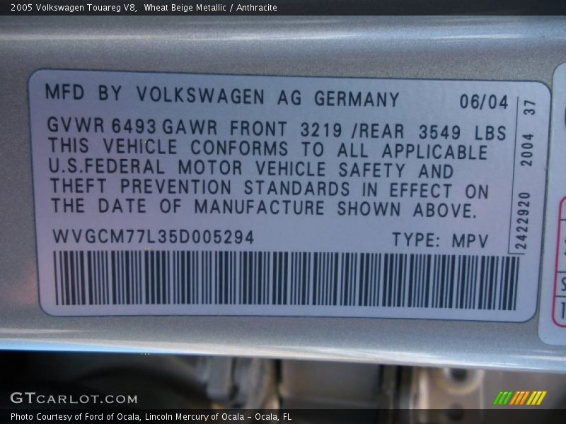 Wheat Beige Metallic / Anthracite 2005 Volkswagen Touareg V8