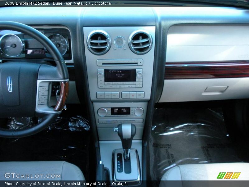 Dune Pearl Metallic / Light Stone 2008 Lincoln MKZ Sedan