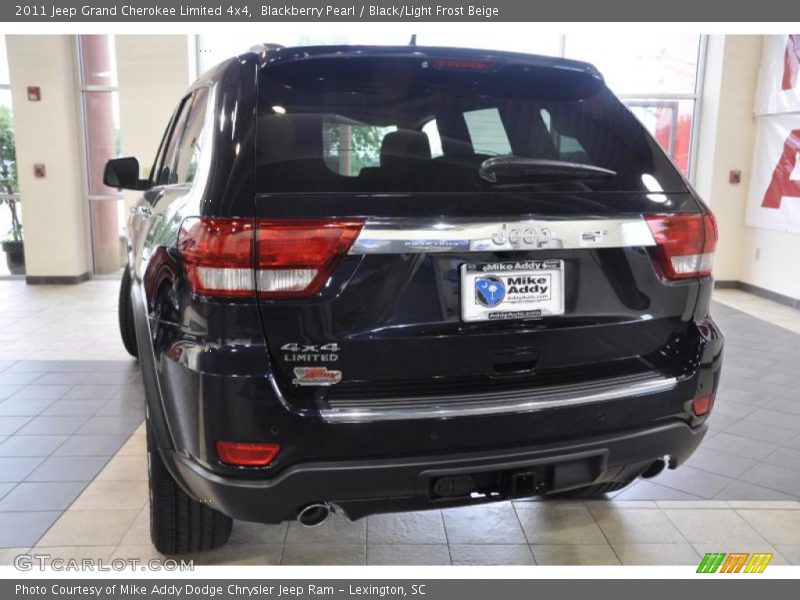 Blackberry Pearl / Black/Light Frost Beige 2011 Jeep Grand Cherokee Limited 4x4