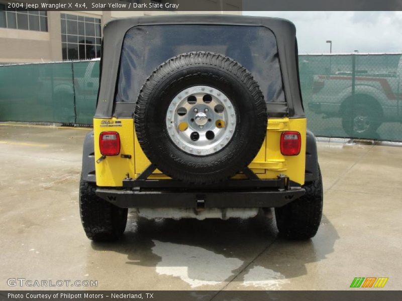 Solar Yellow / Dark Slate Gray 2004 Jeep Wrangler X 4x4